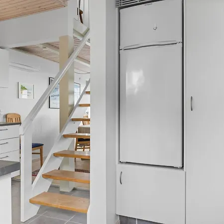 Vakantiehuis Sila - 25m From The Sea By Interhome